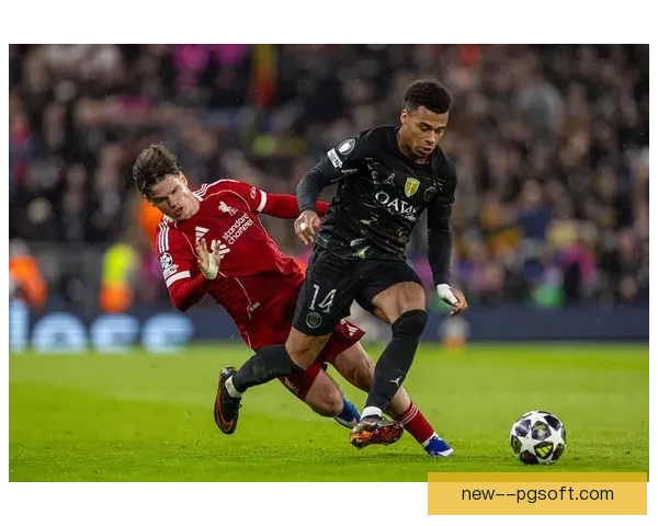 巴黎圣日耳曼确认扎伊尔埃梅里肌肉酸痛球队关注其恢复进展情况动